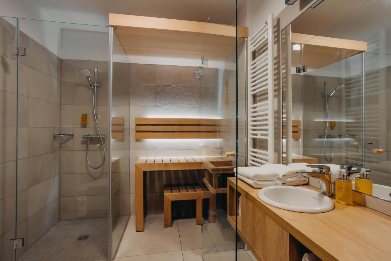 Platinum Apartments 스클라르스카포렘바 외부 사진