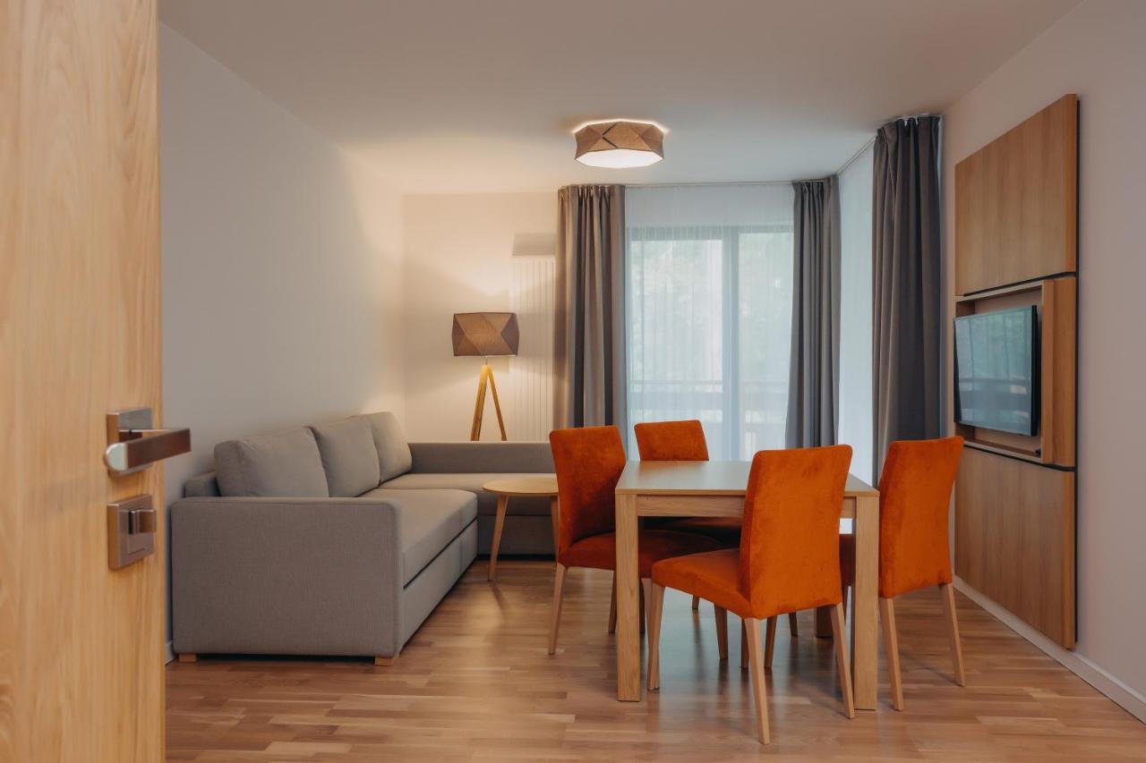 Platinum Apartments 스클라르스카포렘바 외부 사진
